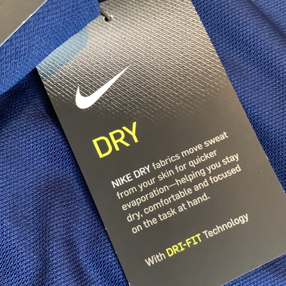 NWT Nike Dri-Fit Ladies Navy Golf Skort Skirted Short - Picture 7 of 10